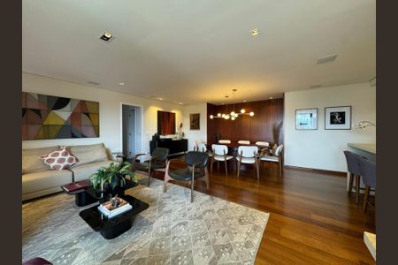 Apartamento à venda com 150m², 3 quartos e 2 vagasFoto 07