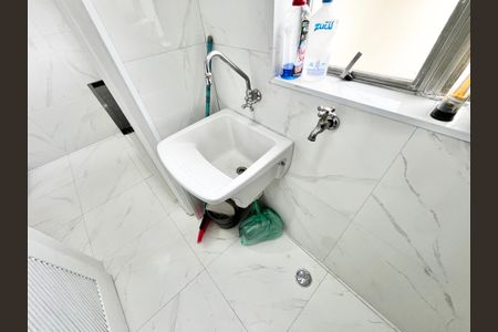 Apartamento para alugar com 50m², 2 quartos e 1 vagaÁrea de Serviço