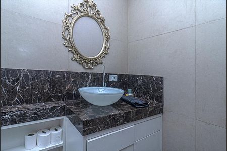 Casa para alugar com 333m², 3 quartos e 6 vagas Casa para alugar com 333m², 3 quartos e 6 vagasbanheiro na suíte 2_2