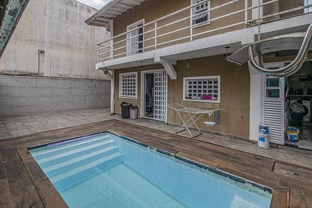 Casa para alugar com 333m², 3 quartos e 6 vagas Casa para alugar com 333m², 3 quartos e 6 vagaspiscina_4