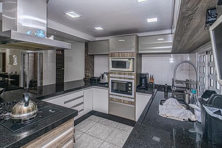 Casa para alugar com 333m², 3 quartos e 6 vagas Casa para alugar com 333m², 3 quartos e 6 vagascozinha_5