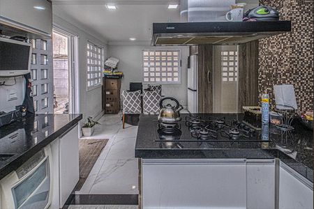 Casa para alugar com 333m², 3 quartos e 6 vagas Casa para alugar com 333m², 3 quartos e 6 vagascozinha_7