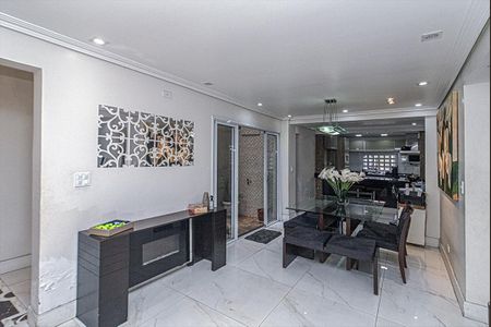 Casa para alugar com 333m², 3 quartos e 6 vagas Casa para alugar com 333m², 3 quartos e 6 vagassala de jantar_1