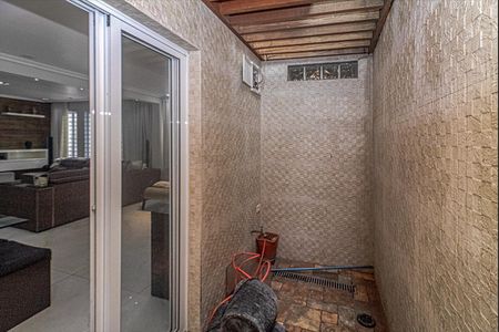 Casa para alugar com 333m², 3 quartos e 6 vagas Casa para alugar com 333m², 3 quartos e 6 vagasjardim de inverno_2