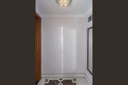 Casa para alugar com 333m², 3 quartos e 6 vagas Casa para alugar com 333m², 3 quartos e 6 vagashall de entrada_3