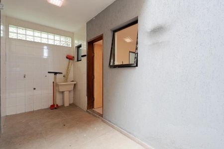 Casa para alugar com 210m², 3 quartos e 2 vagasÁrea de serviço