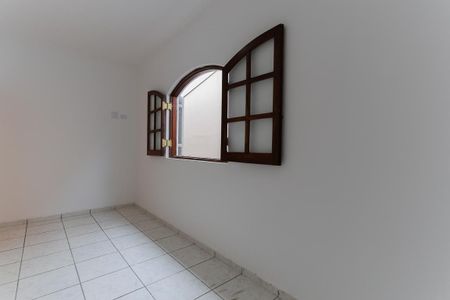 Casa para alugar com 210m², 3 quartos e 2 vagasQuarto