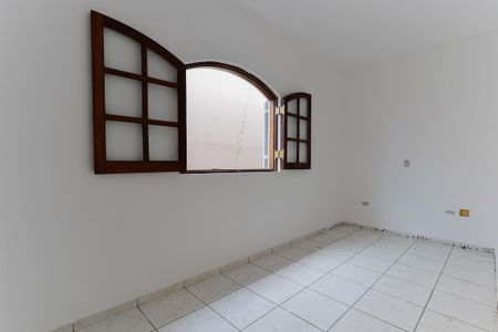Casa para alugar com 210m², 3 quartos e 2 vagasQuarto
