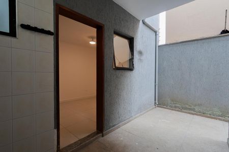 Casa para alugar com 210m², 3 quartos e 2 vagasÁrea de serviço