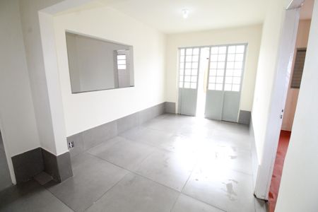Sala de casa para alugar com 3 quartos, 60m² em Jardim Colonial, São José dos Campos
