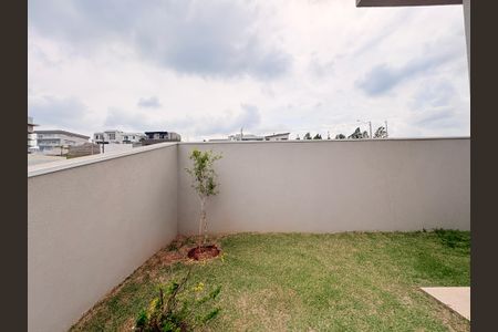 Casa de condomínio à venda com 300m², 4 quartos e 4 vagasQuintal das Suítes