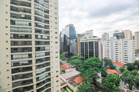 Vista da Varanda de kitnet/studio à venda com 1 quarto, 24m² em Moema, São Paulo