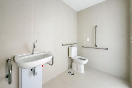 Studio à venda com 32m², 1 quarto e sem vaga Studio à venda com 32m², 1 quarto e sem vagaBanheiro