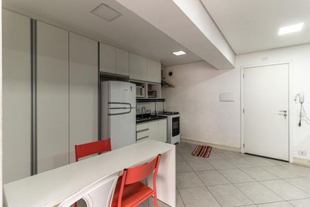 Studio para alugar com 53m², 1 quarto e sem vaga Studio para alugar com 53m², 1 quarto e sem vagaCozinha