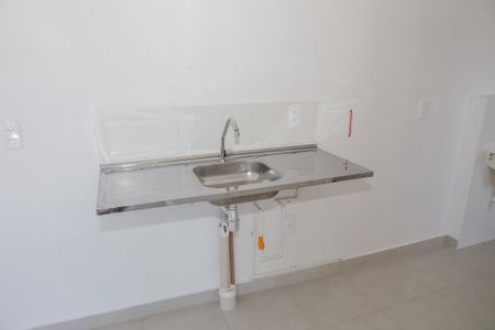 Apartamento para alugar com 33m², 2 quartos e sem vagaSala e Cozinha
