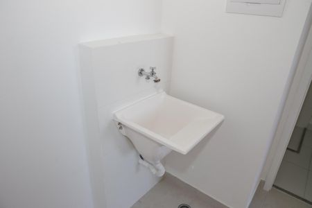 Apartamento para alugar com 33m², 2 quartos e sem vagaSala e Cozinha