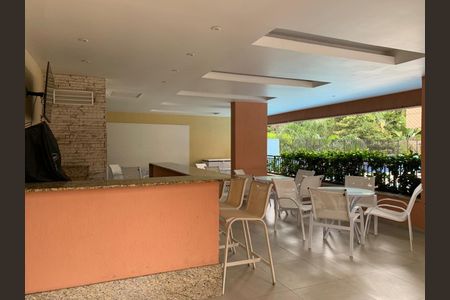 Apartamento à venda com 80m², 2 quartos e 1 vagaÁrea comum - Churrasqueira