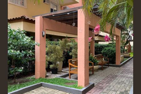 Apartamento à venda com 80m², 2 quartos e 1 vagaÁrea comum