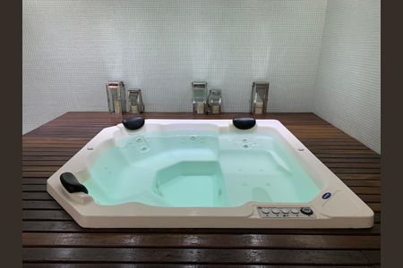 Apartamento à venda com 80m², 2 quartos e 1 vagaÁrea comum - Hidro