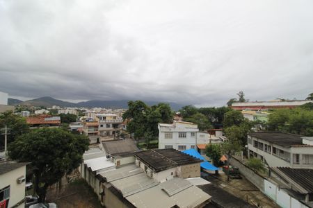 Apartamento à venda com 80m², 2 quartos e 1 vagaÁrea de serviço - Vista