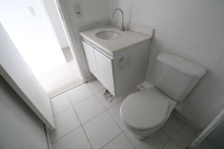 Apartamento à venda com 80m², 2 quartos e 1 vagaBanheiro da suíte 2