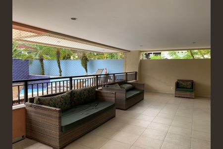 Apartamento à venda com 80m², 2 quartos e 1 vagaÁrea comum 