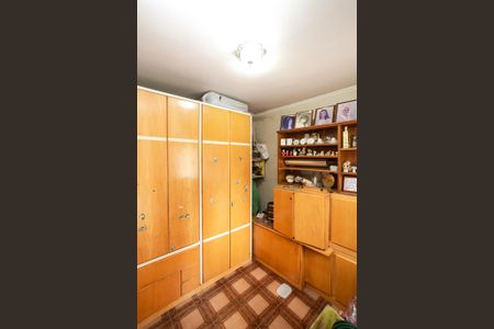 Casa à venda com 190m², 5 quartos e 2 vagasÁrea de Serviço - Quarto