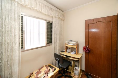 Casa à venda com 190m², 5 quartos e 2 vagasQuarto 3