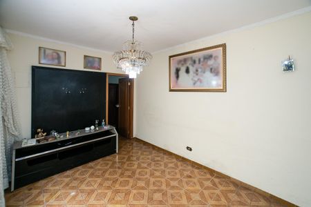 Casa à venda com 190m², 5 quartos e 2 vagasSala