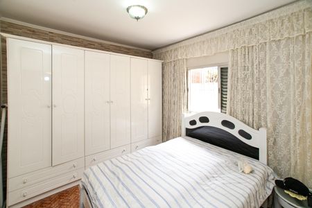 Casa à venda com 190m², 5 quartos e 2 vagasQuarto 2