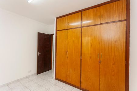 Casa para alugar com 130m², 3 quartos e 3 vagasQuarto 2