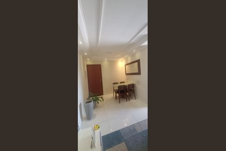 Apartamento à venda com 57m², 2 quartos e 1 vagaSala