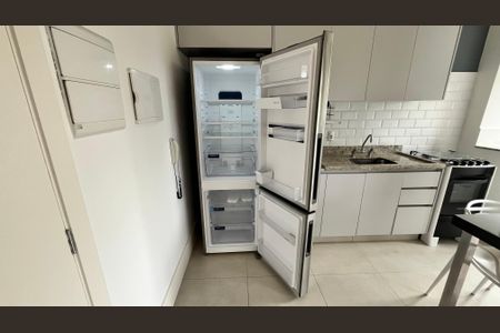 Apartamento para alugar com 1 quarto, 38m² em Granja Viana, Cotia