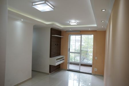 Apartamento para alugar com 62m², 3 quartos e 1 vagasala