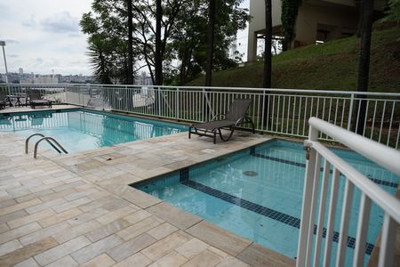 Apartamento para alugar com 62m², 3 quartos e 1 vagaÁrea comum - Piscina