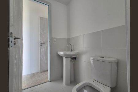 Apartamento à venda com 96m², 2 quartos e 1 vaga Apartamento à venda com 96m², 2 quartos e 1 vagaBanheiro suite