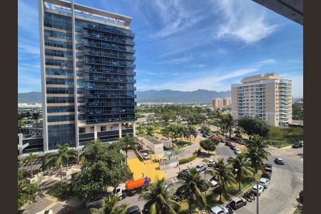 Apartamento à venda com 96m², 2 quartos e 1 vaga Apartamento à venda com 96m², 2 quartos e 1 vagaVista