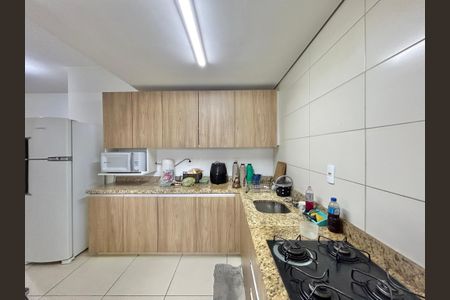 Apartamento à venda com 73m², 2 quartos e 1 vagaCozinha