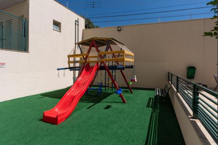 Apartamento à venda com 66m², 2 quartos e 1 vagaÁrea comum - Playground
