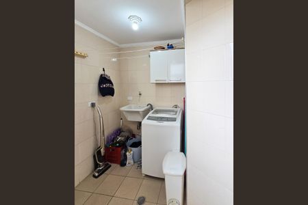 Apartamento à venda com 74m², 2 quartos e 2 vagasÁrea de Serviço