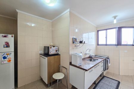 Apartamento à venda com 74m², 2 quartos e 2 vagasCozinha
