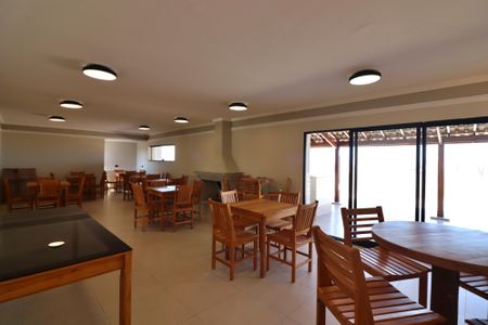 Apartamento à venda com 74m², 2 quartos e 2 vagasÁrea comum - Salão de festas