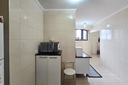 Apartamento à venda com 74m², 2 quartos e 2 vagasCozinha