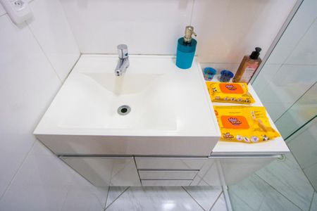 Casa à venda com 147m², 2 quartos e 3 vagasBanheiro do quarto 2