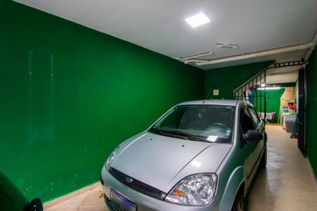 Casa à venda com 147m², 2 quartos e 3 vagasGaragem