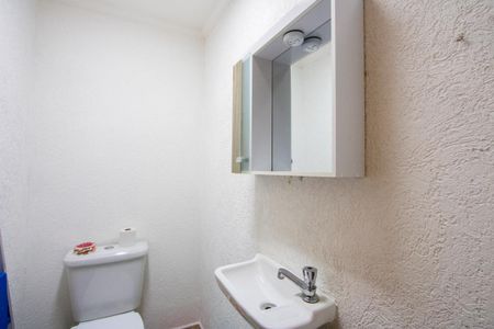 Casa à venda com 147m², 2 quartos e 3 vagasLavabo do sótão