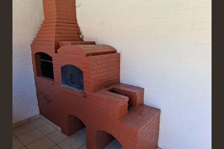 Casa à venda com 3 quartos, 294m² em Piratininga, Niterói