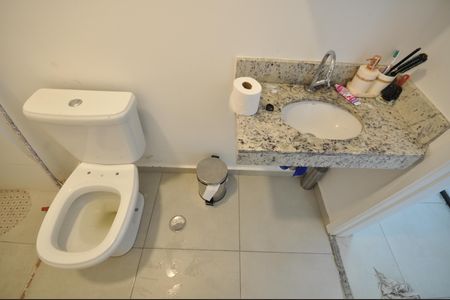 Apartamento à venda com 46m², 2 quartos e sem vagaBanheiro