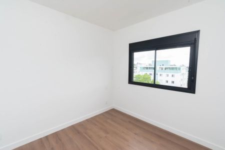 Apartamento à venda com 72m², 3 quartos e 2 vagas Apartamento à venda com 72m², 3 quartos e 2 vagasSuíte