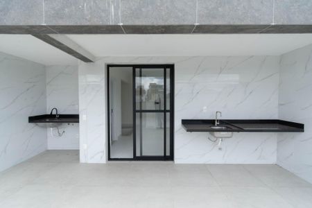 Apartamento à venda com 138m², 3 quartos e 2 vagasCobertura - Área de Serviços